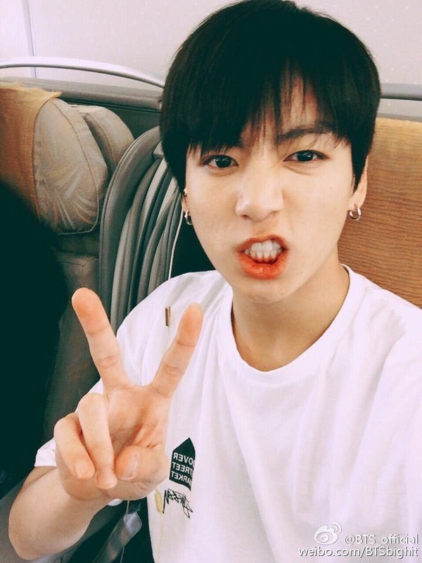 Featured image of post Bts Jungkook Selca 2015